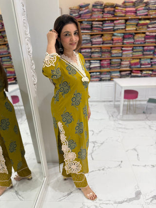 Kalamkari Cut Work Set - Preetibora
