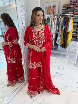 Taj Sharara Set - Preetibora