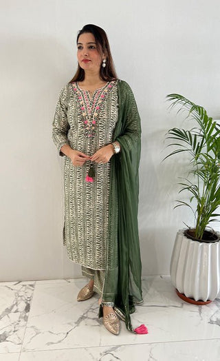 Mirror Work Suit Set with Contrasting Embroidery