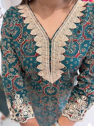 Rekha Cut Work Set