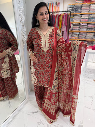 Rekha Cut Work Set