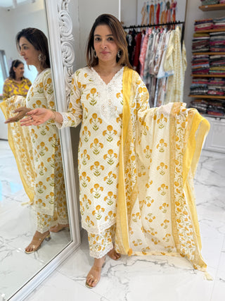 Kriti Suit Set