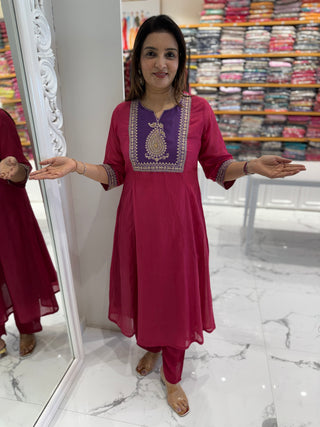 Zari Chanderi Set