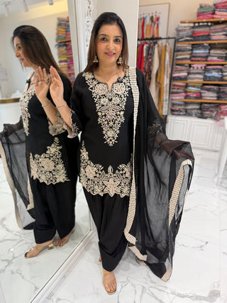 Black Blossom Farshi Set