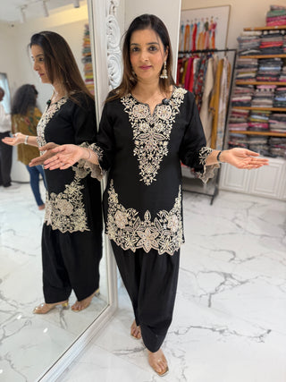 Black Blossom Farshi Set