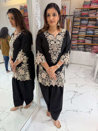 Black Blossom Farshi Set