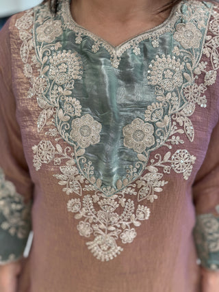 Divine Embroidered Set