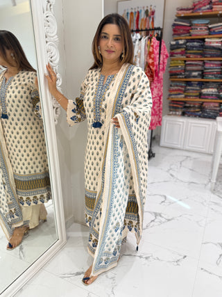 Naira Digital Suit Set
