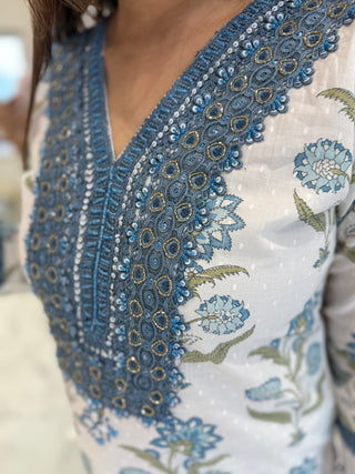 Juhi Lace Set