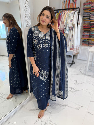 Jasmine Bandhej Set