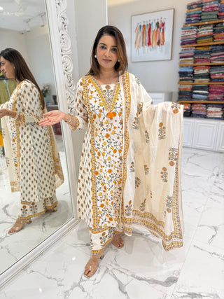 Carnation Block Print Set