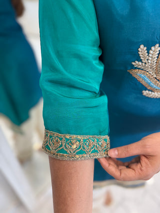 Riva Embroidery Set