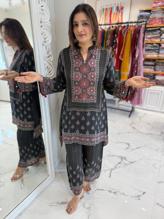 Noor Ajrakh Coord Set