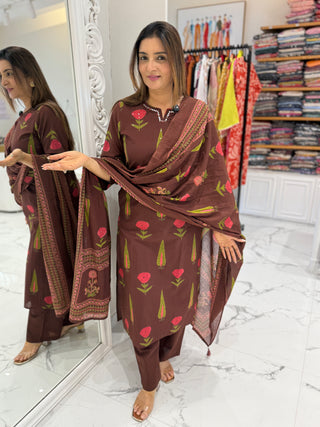 Janvi Suit Set