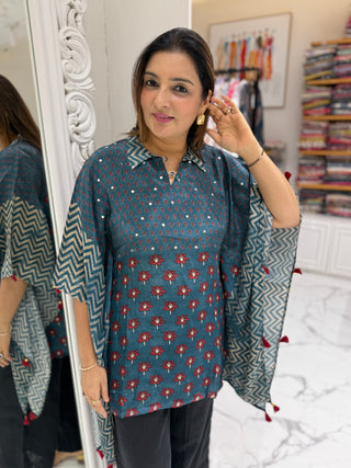 Flowy Short Kaftan