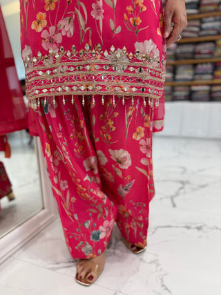 Gulabi Noor Farshi Set