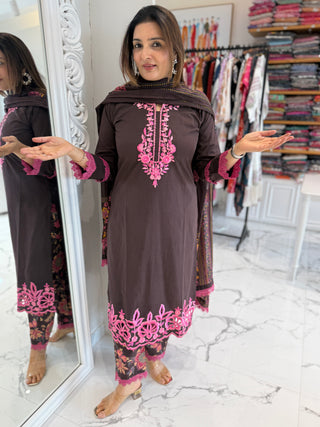 Alia Cut Work Set
