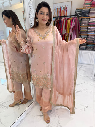 Moti Suit Set