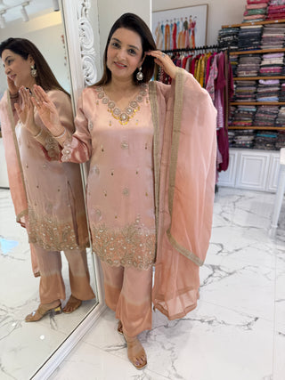 Moti Suit Set