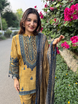 Alina Suit Set