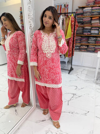 Aarohi Farshi Set - Preetibora
