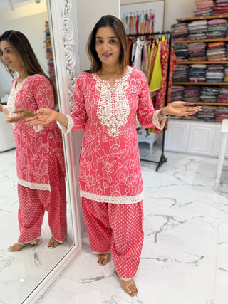 Aarohi Farshi Set - Preetibora