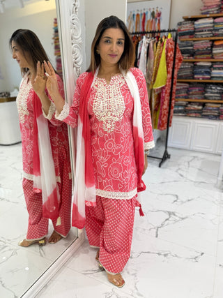 Aarohi Farshi Set - Preetibora