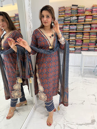 Ajarak Cutwork Set - Preetibora