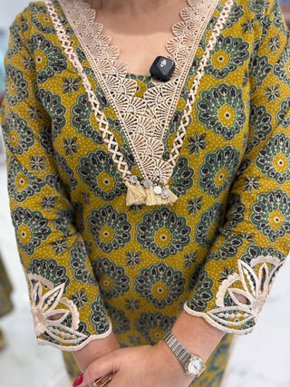 Ajarak Cutwork Set - Preetibora