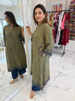 Ajrakh Pocket Coord Set - Preetibora