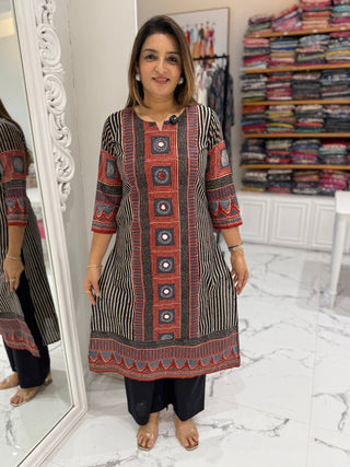 Ayesha Suit Set - Preetibora
