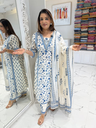 Carnation Block Print Set - Preetibora