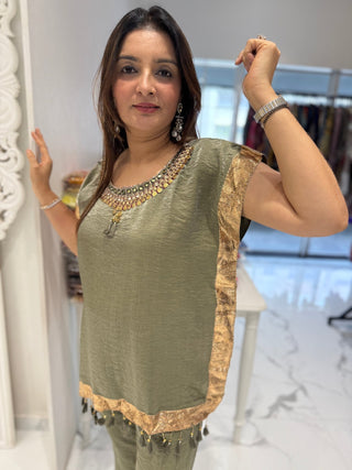 Coin and Mirror Coord Set - Preetibora
