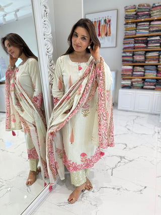 Falak Stripe Set - Preetibora