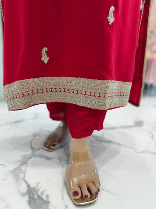 Grace Embroiderd Set - Preetibora