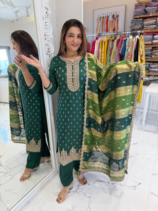 Green Graceful Suit Set - Preetibora