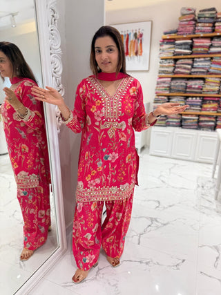 Gulabi Noor Farshi Set - Preetibora