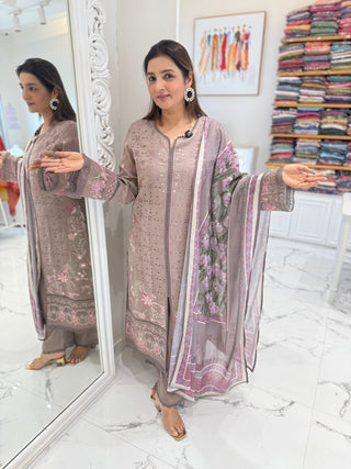 Ishita Suit Set - Preetibora