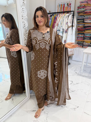 Jasmine Bandhej Set - Preetibora