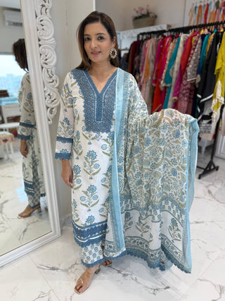 Juhi Lace Set - Preetibora