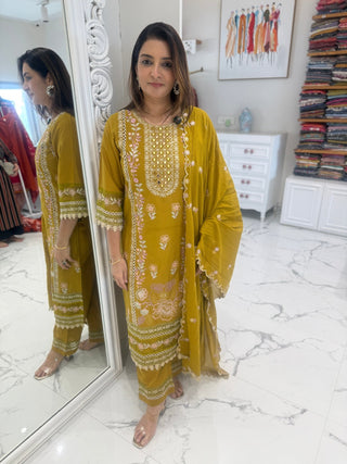 Juhi Suit Set - Preetibora