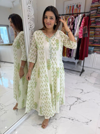 Kajal Floral Suit Set - Preetibora