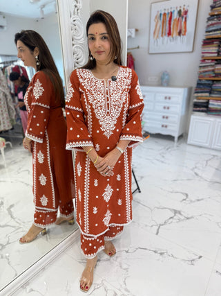 Karishma Threaded Suit Set - Preetibora