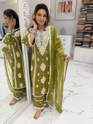 Karishma Threaded Suit Set - Preetibora
