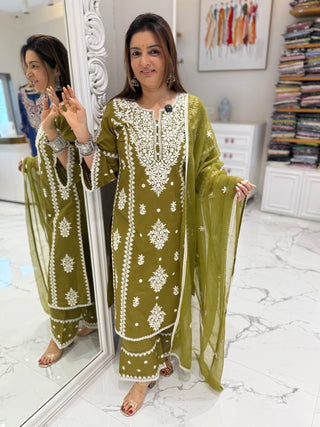 Karishma Threaded Suit Set - Preetibora