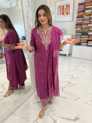 Khusboo Suit Set - Preetibora