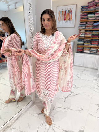 Leheriya Cut Work Set - Preetibora