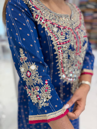 Luxury Muslin Kaftan Dress - Preetibora