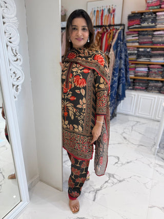 Midnight Floral Farshi Set - Preetibora