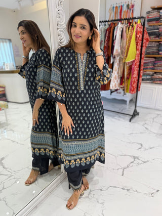 Naira Digital Suit Set - Preetibora